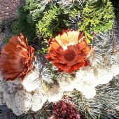 Grabschmuck für die Gedenktage Allerheiligen und Totensonntag